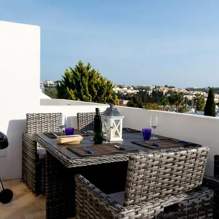 Apartament Club Pool