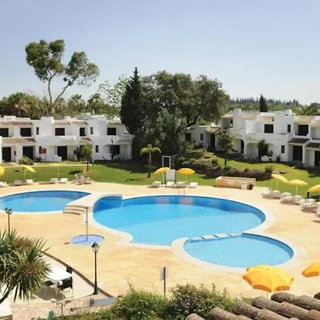 Apartment Club Pool Albufeira