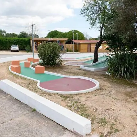Club Pool * אלבופיירה